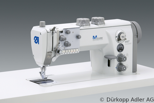 667-180332 Dürkopp Adler 1-Needle lockstitch flatbed bottom feed, needle feed and alternating foot top feed sewing machine (0667 990007 019)