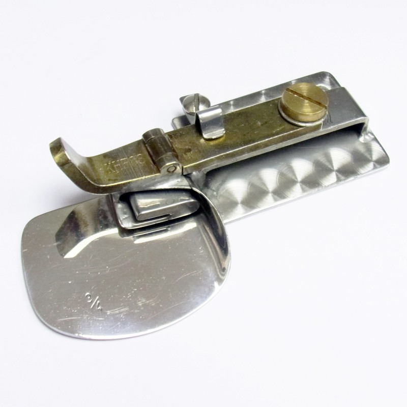KHF88 Latch Top Swing Hemmer — Latch Top Swing Hemmer (For Circular Sleeve or Bottom Hemming)