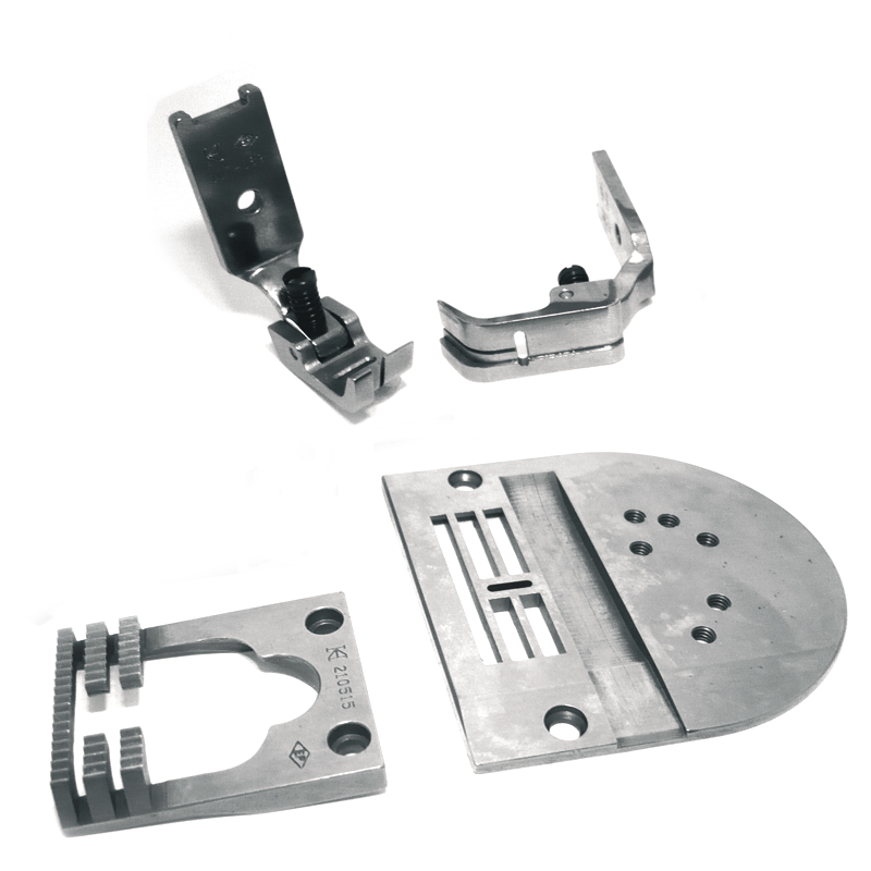 107-089 Presser Feet + 210515 Feed Dog + 210595 Grooved Needle Plate — Gauge Set for Eye & Hook Full set includes:
