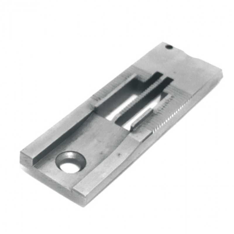 21014-2 Needle Plate — Undercut Needle Plate with Extra Guide * Gauge Set for Brassiere Curved Underwi…