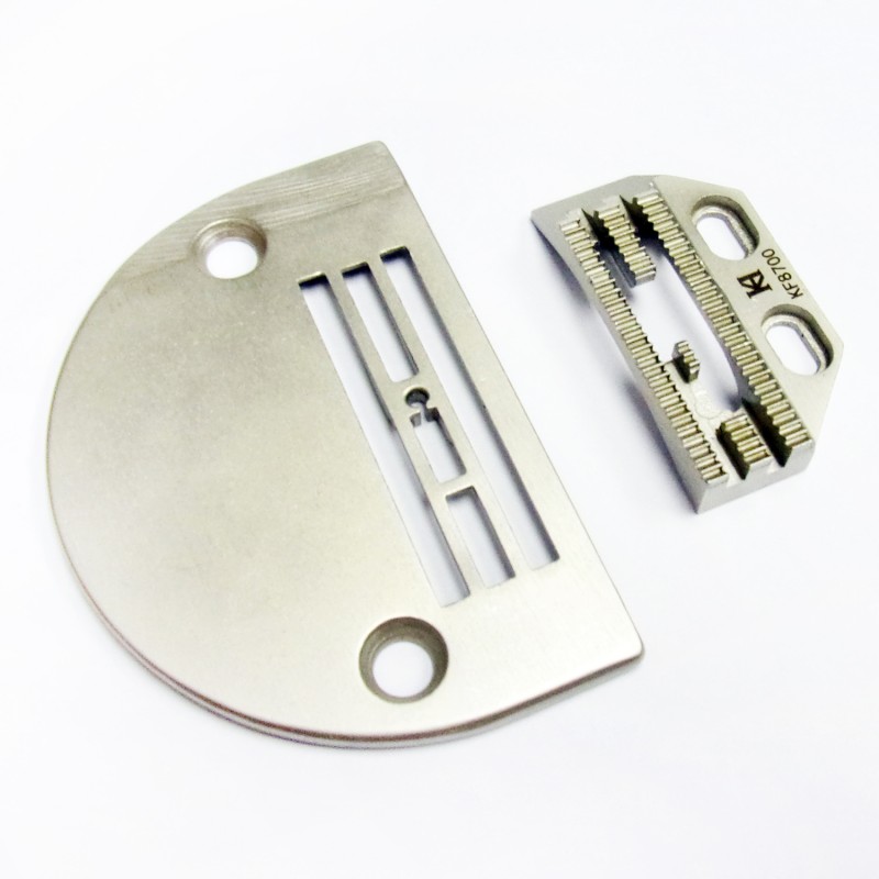 KN8700 Needle Plate + KF8700 Feed Dog — Spacing Jointing Set KN8700 Needle Plate KF8700 Feed Dog Step 1: Stitching by SINGLE Needle machine with KN8700 Needle Plate and KF8700 Feed Dog. Step 2: Stitching by DOUBLE Needle machine with 212-112K Guiding Foot .