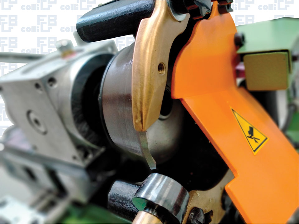 COLLI GP12 Машина для обрезки