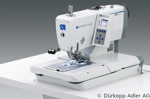 581-121 Dürkopp Adler 1-Needle two thread-chainstitch CNC-controlled buttonholer Clamp- or dog bottom feed and/or clamp-, dog- oder rail top feed (0581 990002 003)