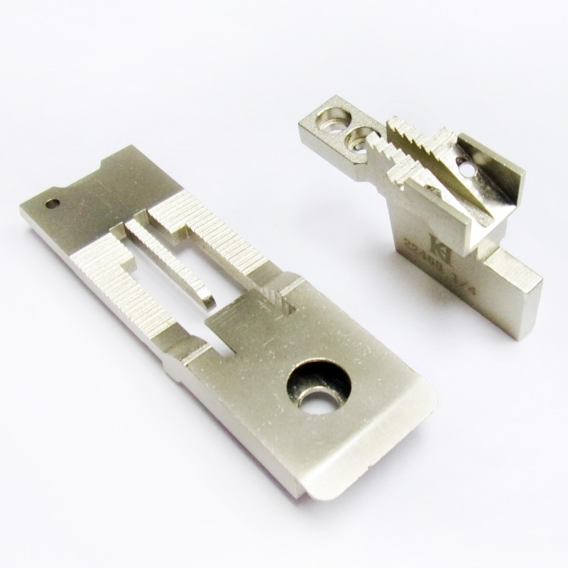 22466 Needle Plate + 22468 Feed Dog — Tape Attaching Gauge Set 22466 Needle Plate Needle Plate with Tape Insert Tunnel Height : 4mm 22468 Undercut Feed Dog