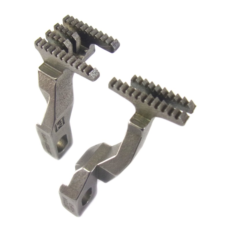 257223-16FO Main Feed Dog + 257266-16FO Differential Feed Dog — Feed Dog for Pegasus Coverstitch Machine Suitable for machine: