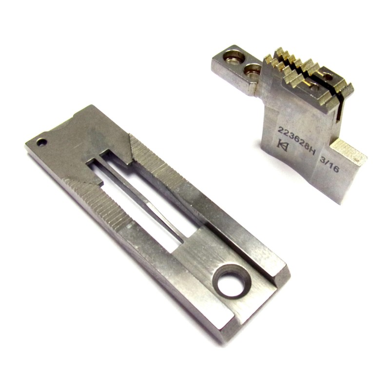 223884H Needle Plate + 223628H Feed Dog — Gauge Set for Curved Tape Attaching 223884H Curved Undercut Needle Plate 223628…