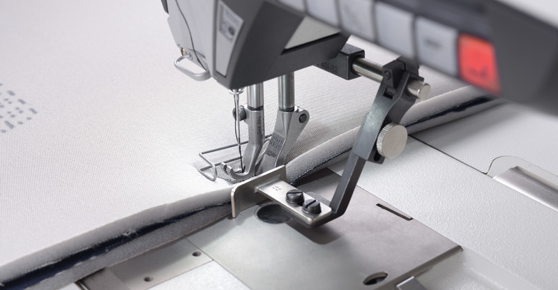 PFAFF 2545 CLASSIC Специальные высокоскоростные швейные машины с синхронной подачей и вертикальным челноком