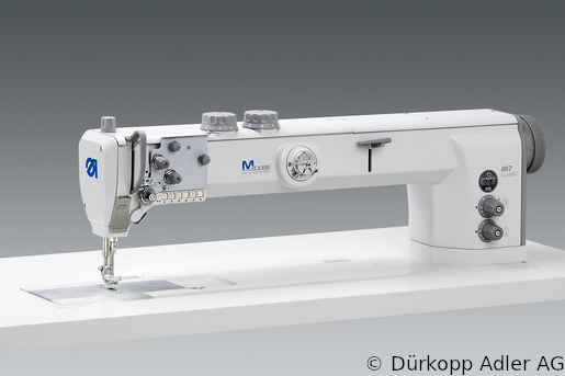 H867-190362-70 Dürkopp Adler 1-Needle lockstitch flatbed longarm bottom feed, needle feed and alternating foot top feed sewing machine (H867 990001 001)