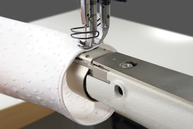 PFAFF 335 Одноигольная машина с рукавной платформой челночного стежка с верхним и нижним и игольным продвижением